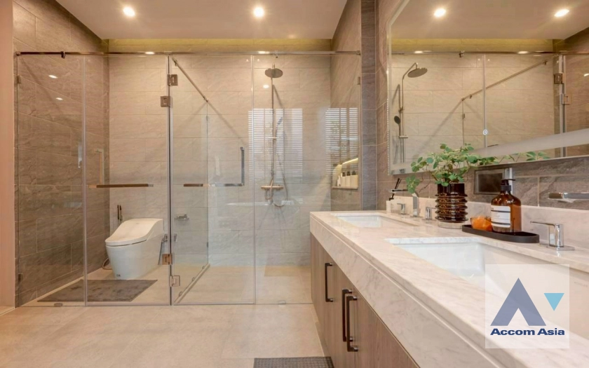 16  3 br House For Sale in Phaholyothin ,Bangkok BTS Sanam Pao at SCAPE ARI AA44534