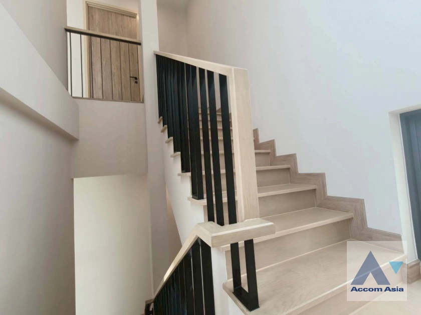 10  3 br House For Sale in Phaholyothin ,Bangkok BTS Sanam Pao at SCAPE ARI AA44537