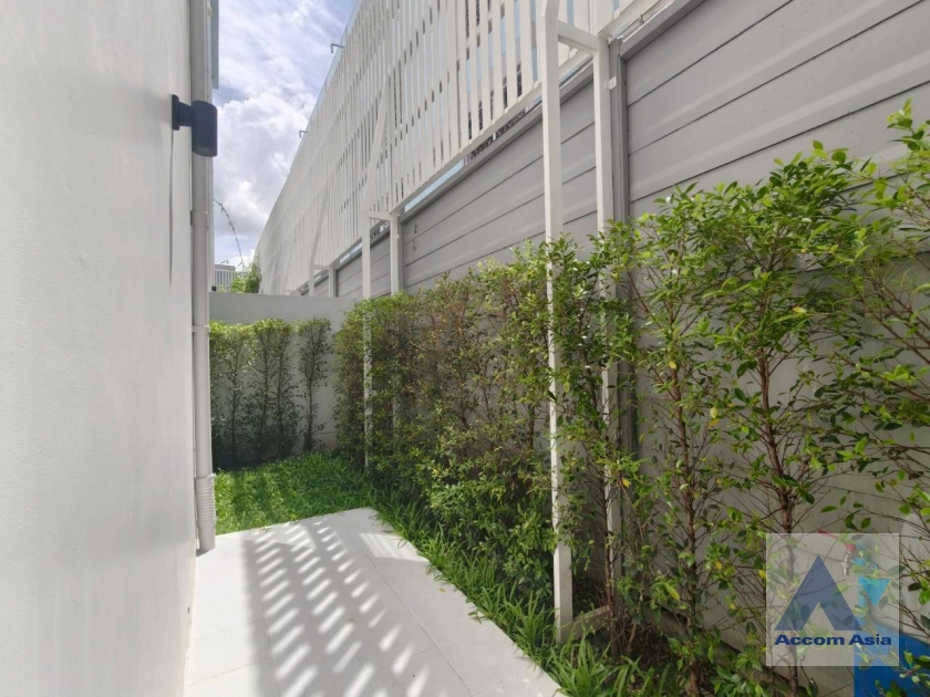 31  3 br House For Sale in Phaholyothin ,Bangkok BTS Sanam Pao at SCAPE ARI AA44537