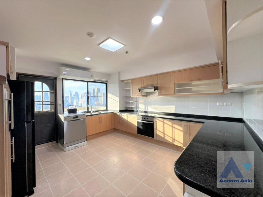 7  3 br Apartment for rent and sale in Sukhumvit ,Bangkok BTS Phrom Phong at High quality of living AA44542