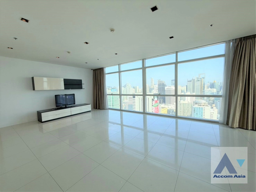 unit 4 Bedrooms  Condominium For Rent & Sale in Ploenchit, Bangkok  near BTS Ploenchit (AA44547)