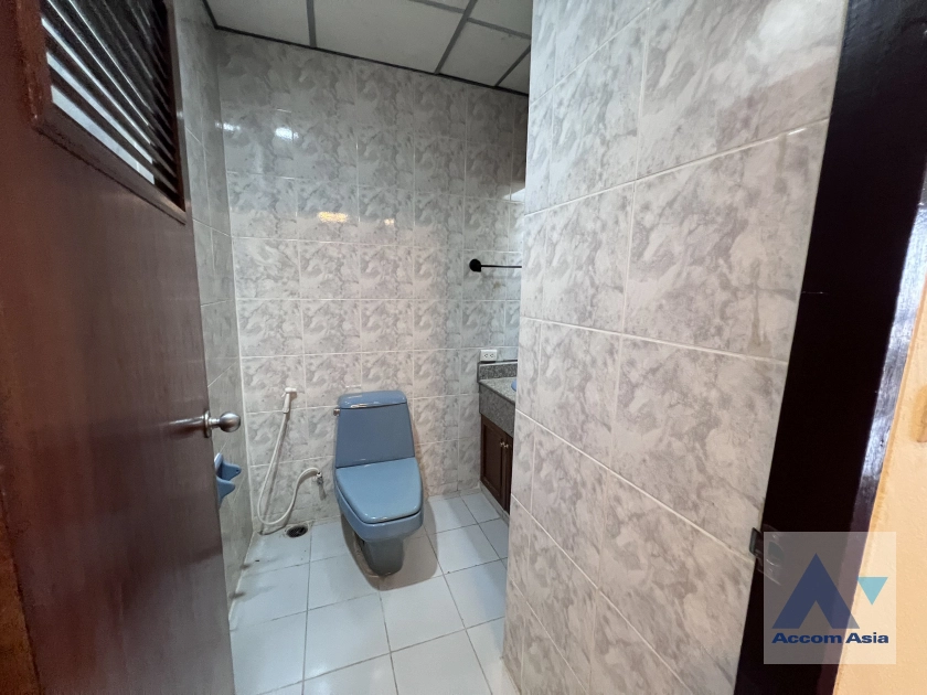 15  3 br Apartment for rent and sale in Sukhumvit ,Bangkok BTS Asok - MRT Sukhumvit at Suite For Family AA44548