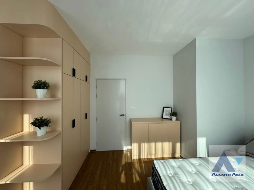 7  3 br Townhouse for rent and sale in Samutprakan ,Samutprakan  at House AA44556