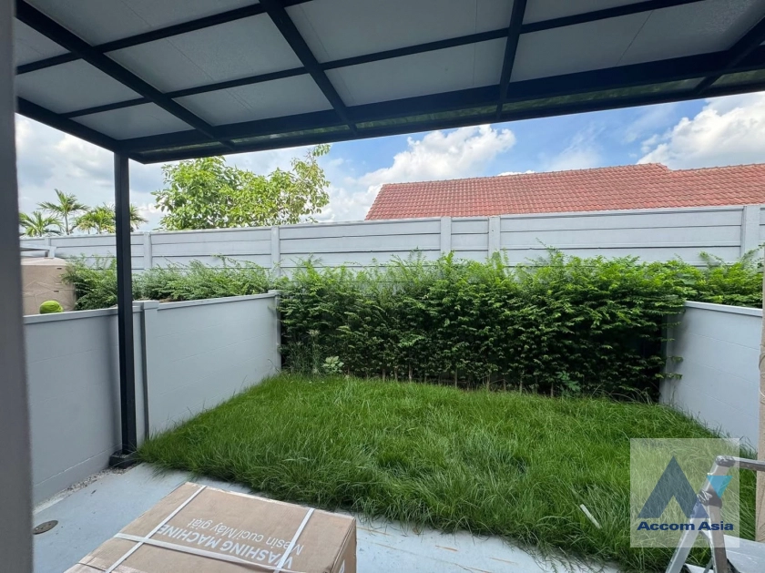 12  3 br Townhouse for rent and sale in Samutprakan ,Samutprakan  at House AA44556