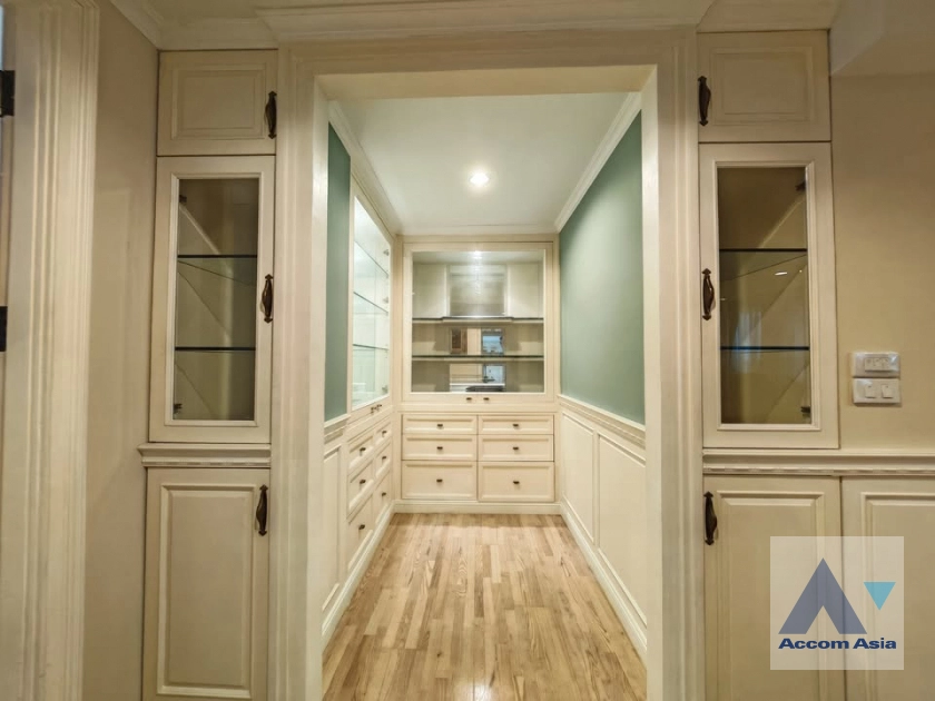 24  2 br Condominium for rent and sale in Ploenchit ,Bangkok BTS Ploenchit at La Maison Ruamrudee AA44559