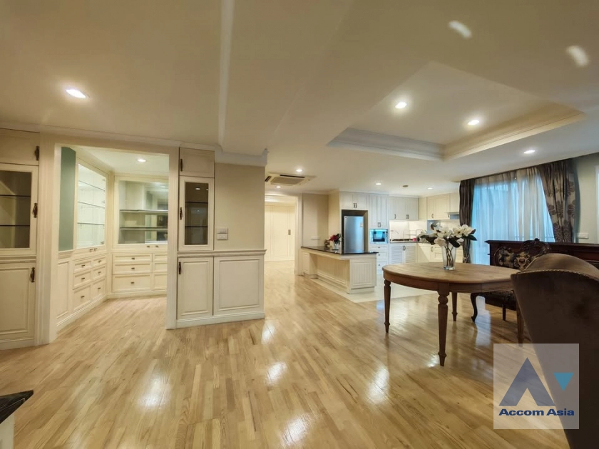 5  2 br Condominium for rent and sale in Ploenchit ,Bangkok BTS Ploenchit at La Maison Ruamrudee AA44559