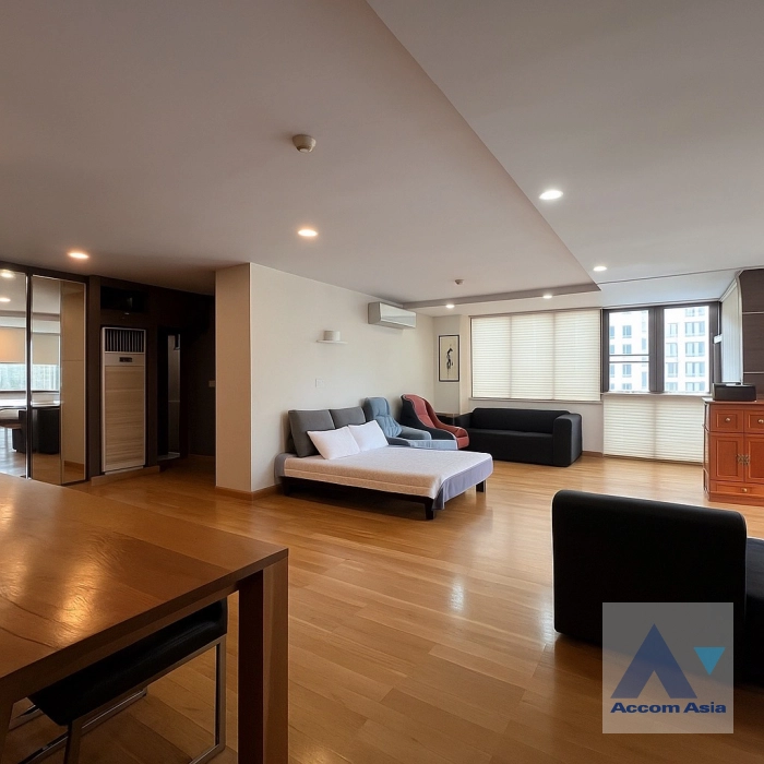 Duplex Condo, Pet friendly | W8 Thonglor 25 Condominium  3 Bedroom for Sale BTS Thong Lo in Sukhumvit Bangkok