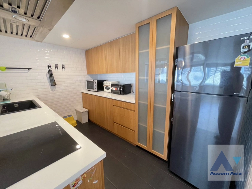 9  2 br Condominium for rent and sale in Sukhumvit ,Bangkok BTS Phrom Phong at Acadamia Grand Tower AA44567