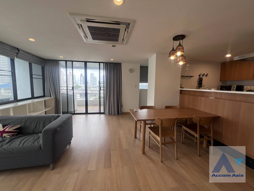 unit 2 Bedrooms  Condominium For Rent & Sale in Sukhumvit, Bangkok  near BTS Phrom Phong (AA44567)