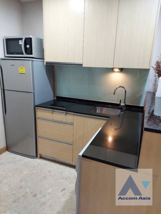 5  1 br Condominium For Rent in Sathorn ,Bangkok BTS Sala Daeng - MRT Lumphini at Sathorn Gardens AA44571