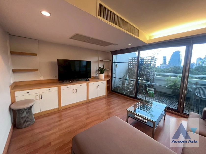 unit 2 Bedrooms  Apartment For Rent & Sale in Ploenchit, Bangkok  near BTS Ratchadamri (AA44573)
