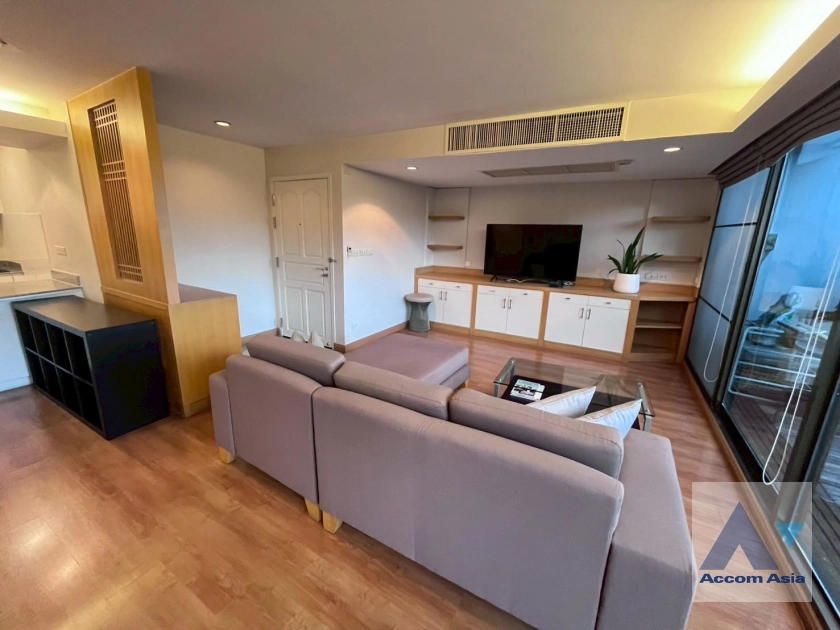  1  2 br Apartment for rent and sale in Ploenchit ,Bangkok BTS Ratchadamri at Step to Lumpini Park AA44573