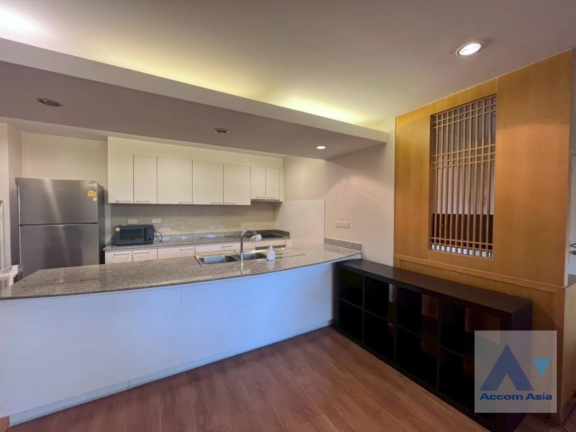 6  2 br Apartment for rent and sale in Ploenchit ,Bangkok BTS Ratchadamri at Step to Lumpini Park AA44573