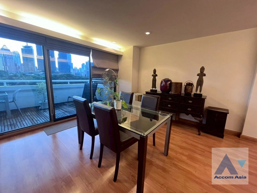 4  2 br Apartment for rent and sale in Ploenchit ,Bangkok BTS Ratchadamri at Step to Lumpini Park AA44573
