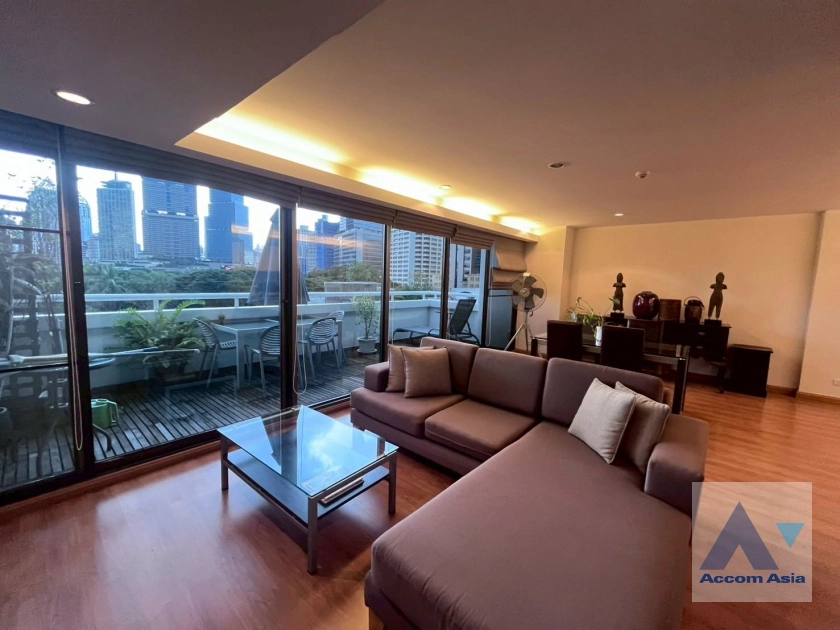 unit 2 Bedrooms  Apartment For Rent & Sale in Ploenchit, Bangkok  near BTS Ratchadamri (AA44573)