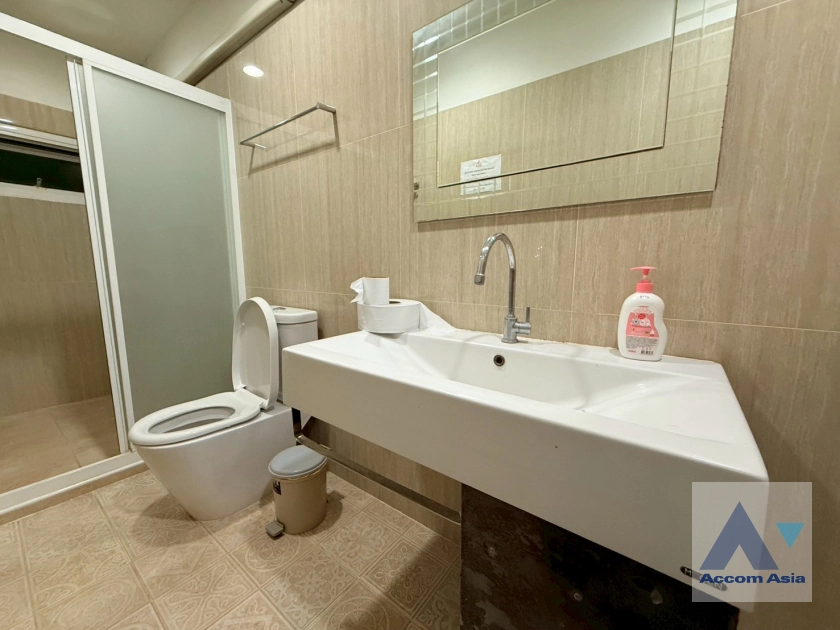 21  3 br Townhouse for rent and sale in Sukhumvit ,Bangkok BTS Phrom Phong - MRT Queen Sirikit National Convention Center AA44579