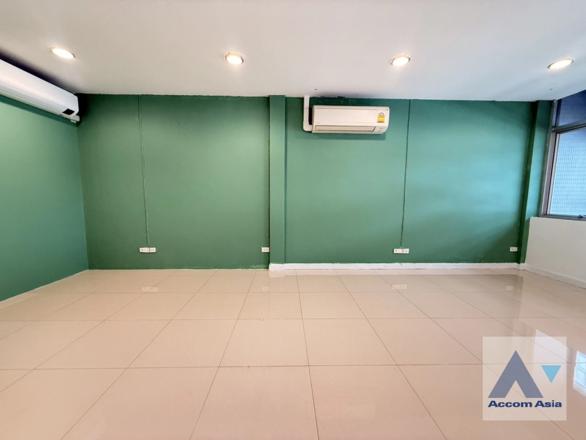 16  3 br Townhouse for rent and sale in Sukhumvit ,Bangkok BTS Phrom Phong - MRT Queen Sirikit National Convention Center AA44579