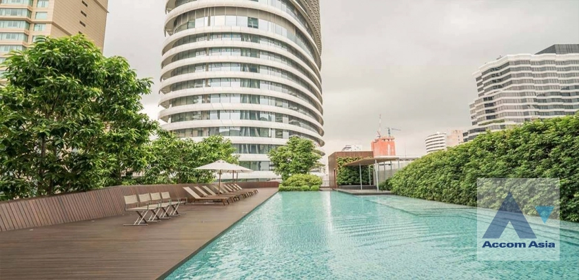  2  1 br Apartment For Rent in Ploenchit ,Bangkok BTS Ratchadamri at Luxury Service Residence AA44582