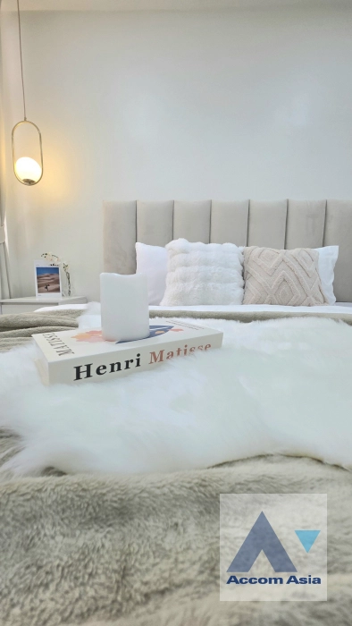 9  4 br House For Rent in Ratchadaphisek ,Bangkok MRT Huai Khwang AA44585