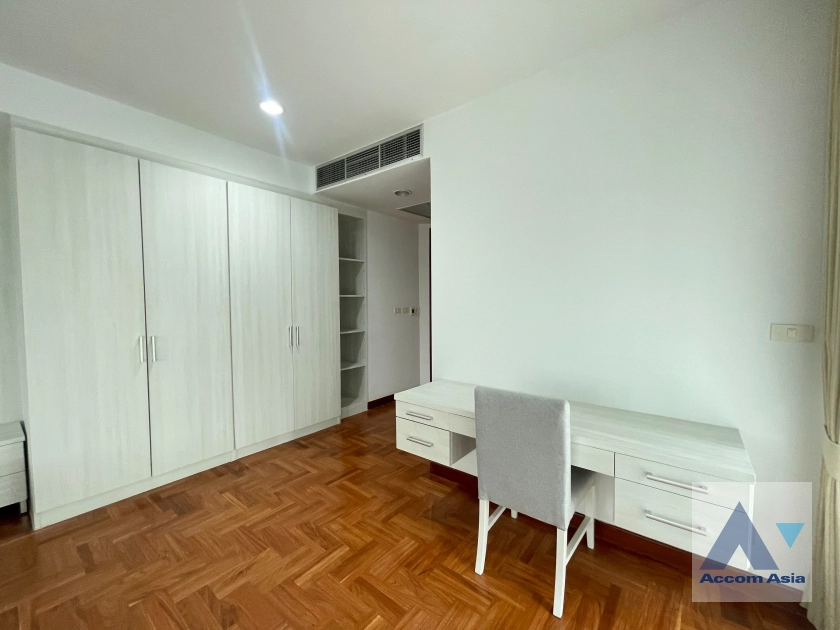 8  2 br Apartment For Rent in Sukhumvit ,Bangkok BTS Phrom Phong at Perfect for a big family AA44589
