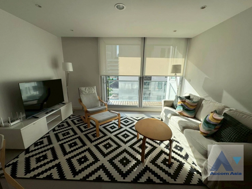 unit 2 Bedrooms  Apartment For Rent & Sale in Sukhumvit, Bangkok  near BTS Phrom Phong (AA44590)