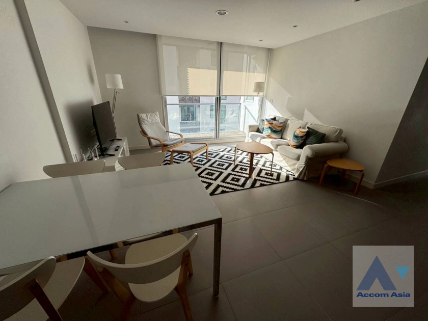 unit 2 Bedrooms  Apartment For Rent & Sale in Sukhumvit, Bangkok  near BTS Phrom Phong (AA44590)