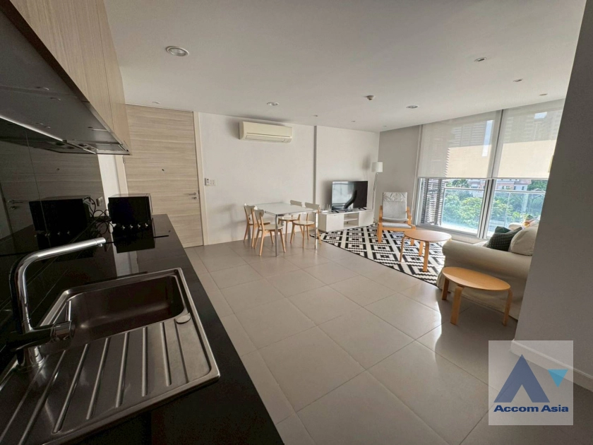 unit 2 Bedrooms  Apartment For Rent & Sale in Sukhumvit, Bangkok  near BTS Phrom Phong (AA44590)