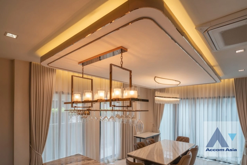 6  3 br House for rent and sale in Latkrabang ,Bangkok  at Bangkok Boulevard Rama 9 AA44595