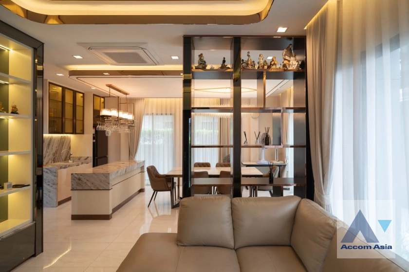  1  3 br House for rent and sale in Latkrabang ,Bangkok  at Bangkok Boulevard Rama 9 AA44595