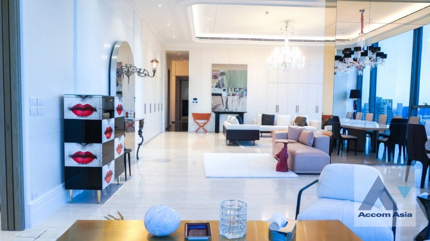 unitPenthouse |  3 Bedrooms  Condominium For Sale in Ploenchit, Bangkok  near BTS Chitlom (AA44596)