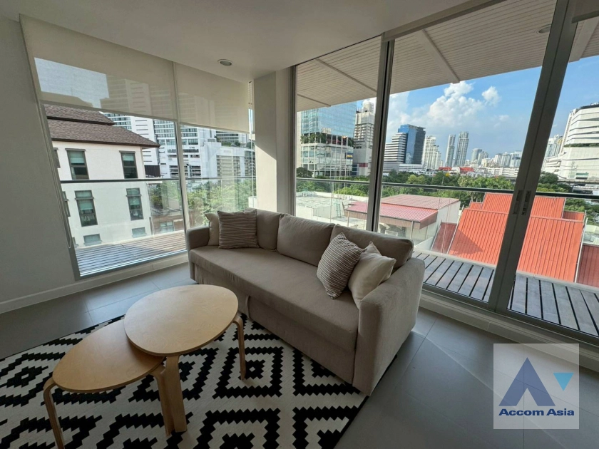 unit 1 Bedroom  Apartment For Rent & Sale in Sukhumvit, Bangkok  near BTS Phrom Phong (AA44597)