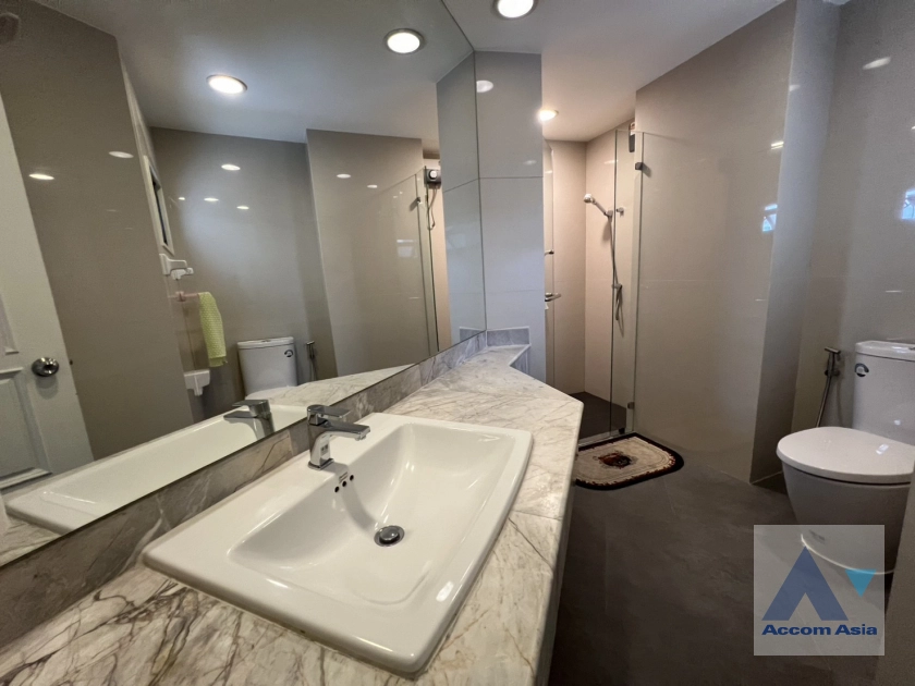 12  2 br Condominium For Sale in Sukhumvit ,Bangkok BTS Thong Lo at Fifty Fifth Tower AA44599