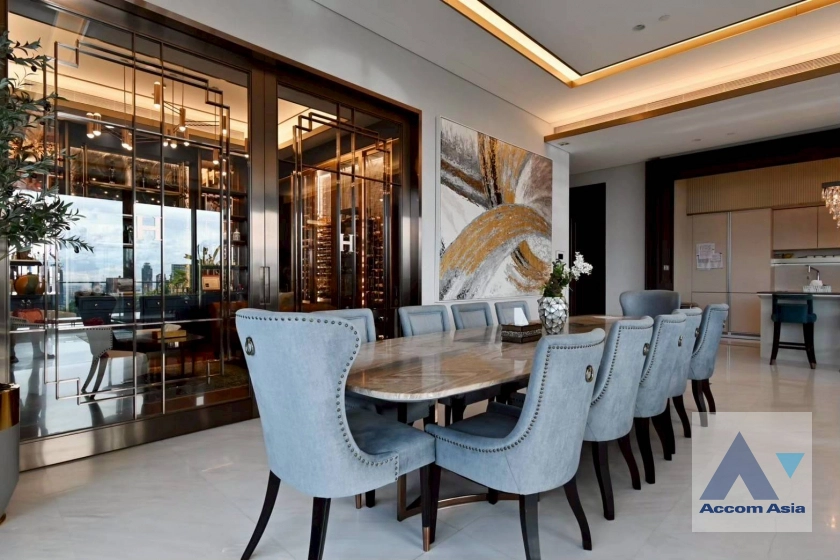 7  4 br Condominium For Sale in Ploenchit ,Bangkok BTS Chitlom at The Residences at Sindhorn Kempinski Hotel Bangkok AA44600