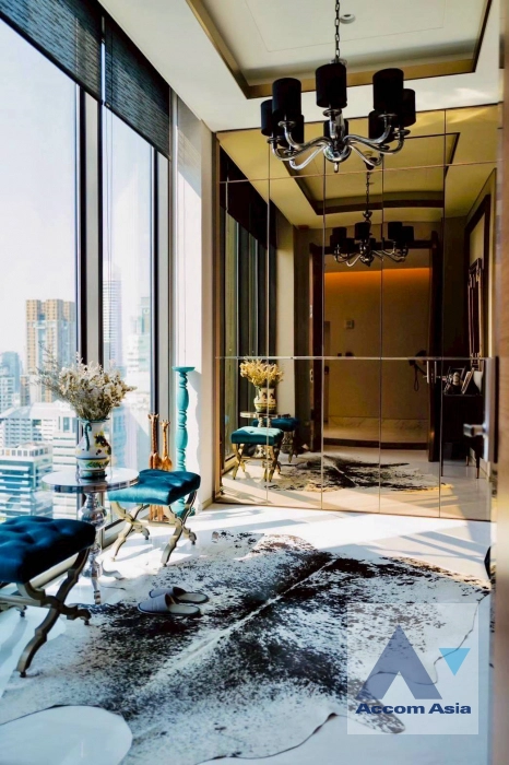 16  4 br Condominium For Sale in Ploenchit ,Bangkok BTS Chitlom at The Residences at Sindhorn Kempinski Hotel Bangkok AA44600