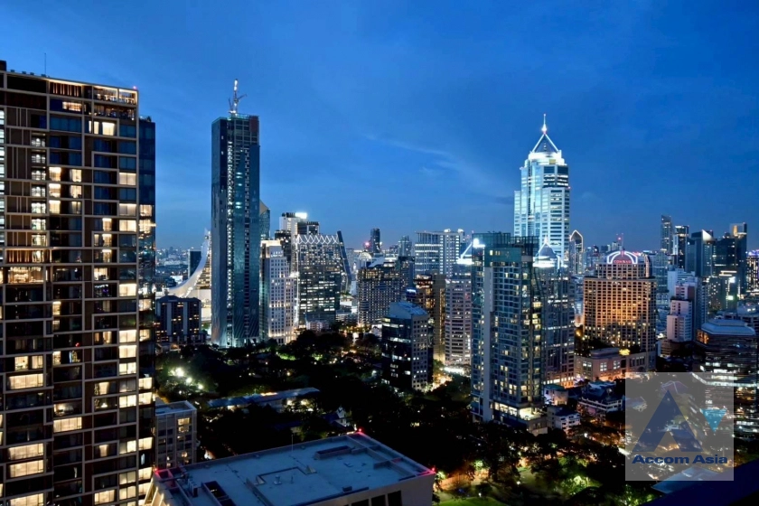 19  4 br Condominium For Sale in Ploenchit ,Bangkok BTS Chitlom at The Residences at Sindhorn Kempinski Hotel Bangkok AA44600