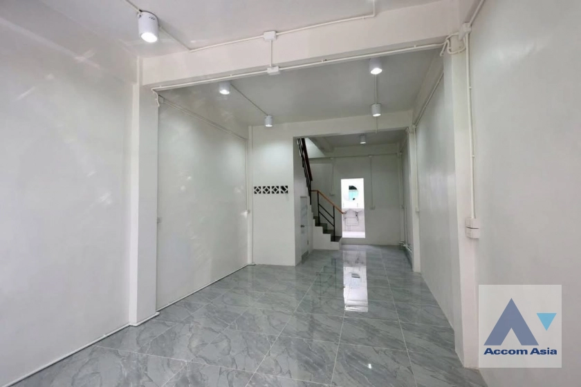 unitHome Office |  6 Bedrooms  House For Rent in Sathorn, Bangkok  (AA44603)