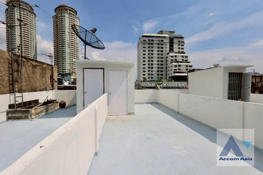 10  6 br House For Rent in Sathorn ,Bangkok  AA44603
