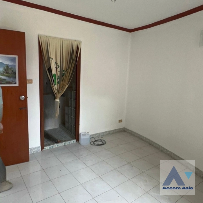 8  2 br Condominium For Sale in Sathorn ,Bangkok BRT Wat Dan at SV City Condominium AA44604