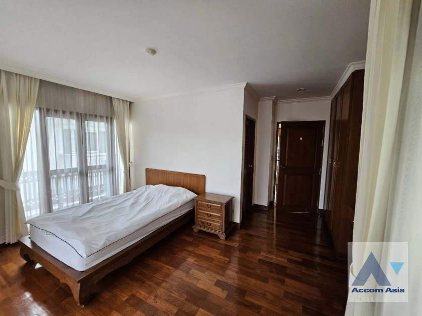 13  4 br House For Rent in Dusit ,Bangkok  at House by Chaophraya River AA44609