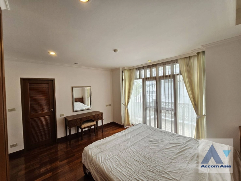 11  4 br House For Rent in Dusit ,Bangkok  at House by Chaophraya River AA44609