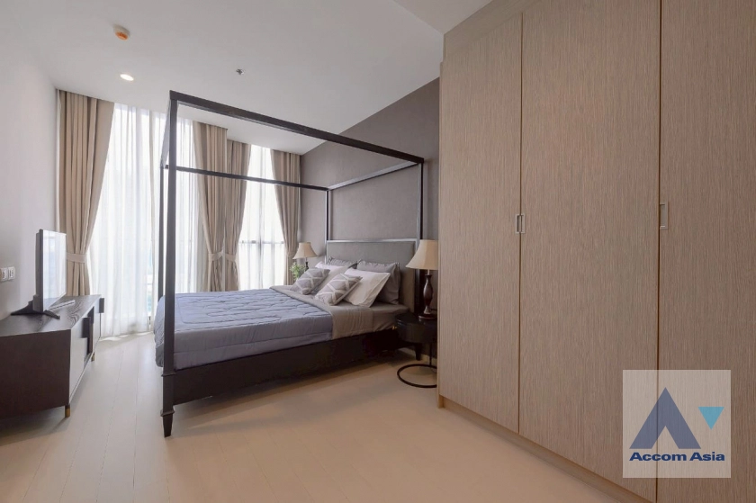 13  1 br Condominium For Sale in Ploenchit ,Bangkok BTS Ploenchit at Noble Ploenchit AA44611