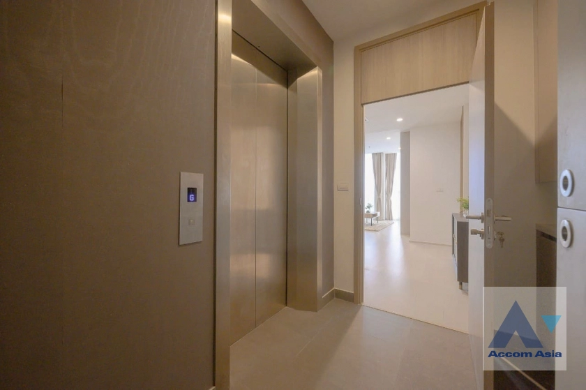 17  1 br Condominium For Sale in Ploenchit ,Bangkok BTS Ploenchit at Noble Ploenchit AA44611