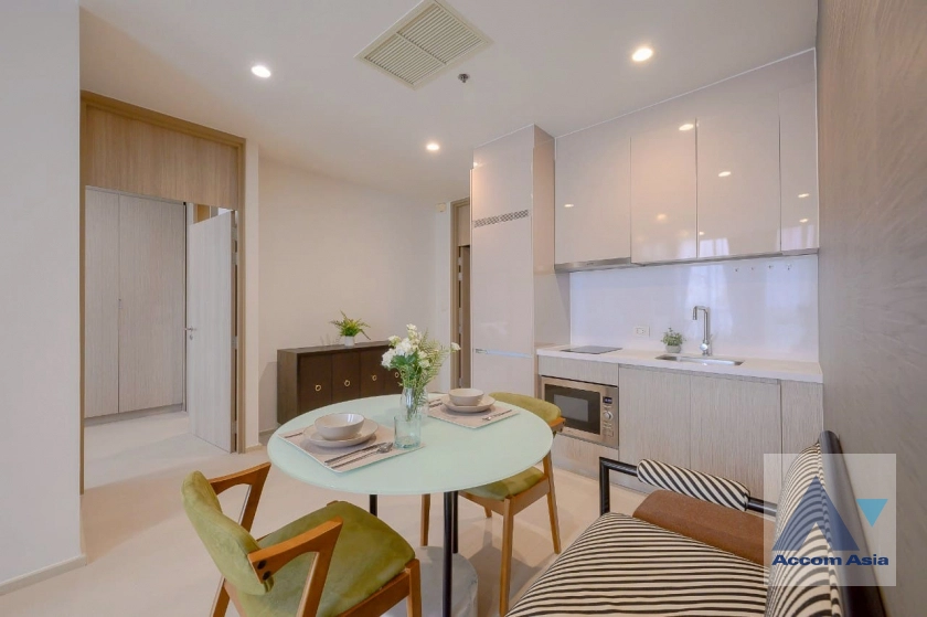 8  1 br Condominium For Sale in Ploenchit ,Bangkok BTS Ploenchit at Noble Ploenchit AA44611