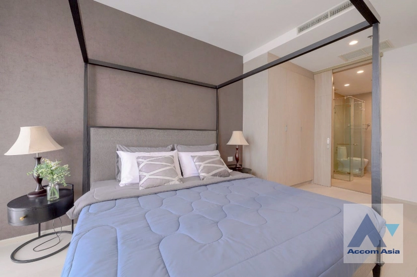 12  1 br Condominium For Sale in Ploenchit ,Bangkok BTS Ploenchit at Noble Ploenchit AA44611