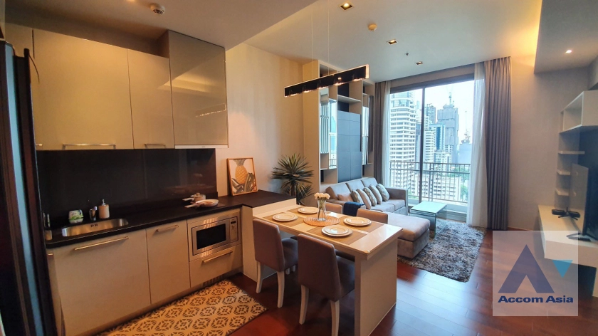 unitCorner Unit |  1 Bedroom  Condominium For Rent & Sale in Sukhumvit, Bangkok  near BTS Thong Lo (AA44622)