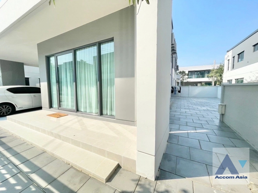 20  4 br House for rent and sale in Samutprakan ,Samutprakan  at Centro Bangna AA44627