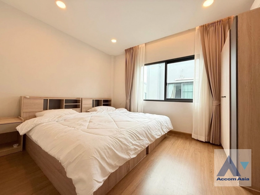 14  4 br House for rent and sale in Samutprakan ,Samutprakan  at Centro Bangna AA44627