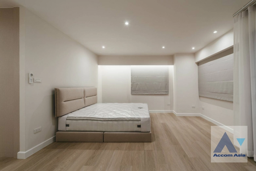 14  5 br Townhouse for rent and sale in Sukhumvit ,Bangkok BTS Phra khanong at Regent 71 AA44628