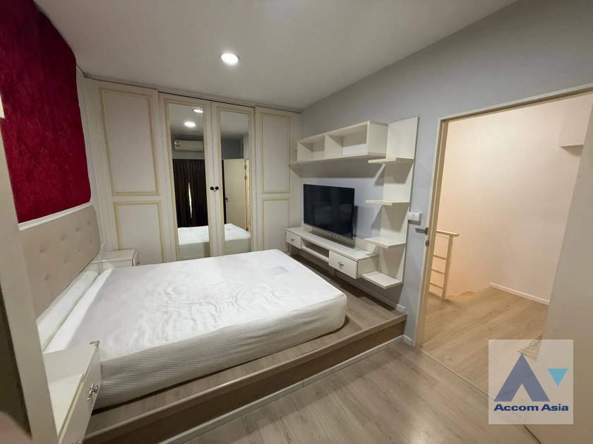 6  3 br House For Rent in Pattanakarn ,Bangkok BTS On Nut at Baan Klang Muang Sukhumvit 77-On Nut 17 AA44635