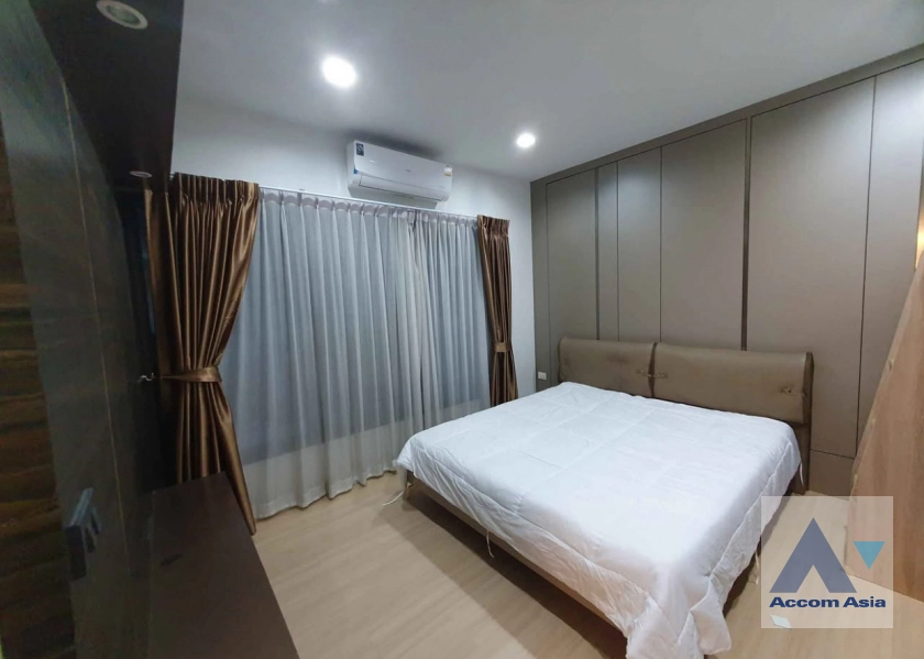 5  3 br Townhouse for rent and sale in Samutprakan ,Samutprakan BTS Bang Na at Plex Bangna AA44636